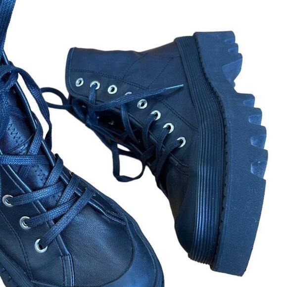 Proenza Schouler The City Combat Boots size EU 38 Black NEW Lug Sole Leather - Picture 9 of 10